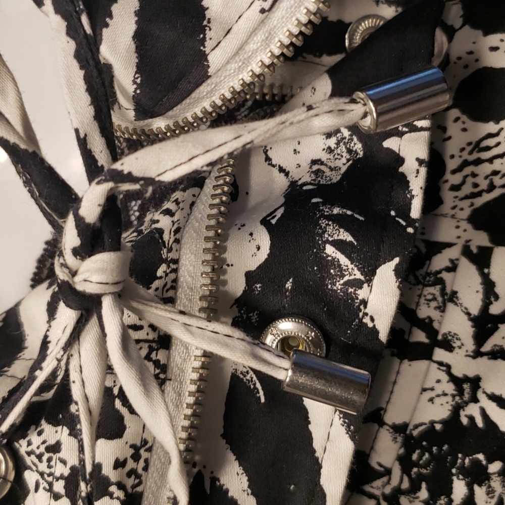Spring/Fall jacket with camisole - Picture 8 of 11